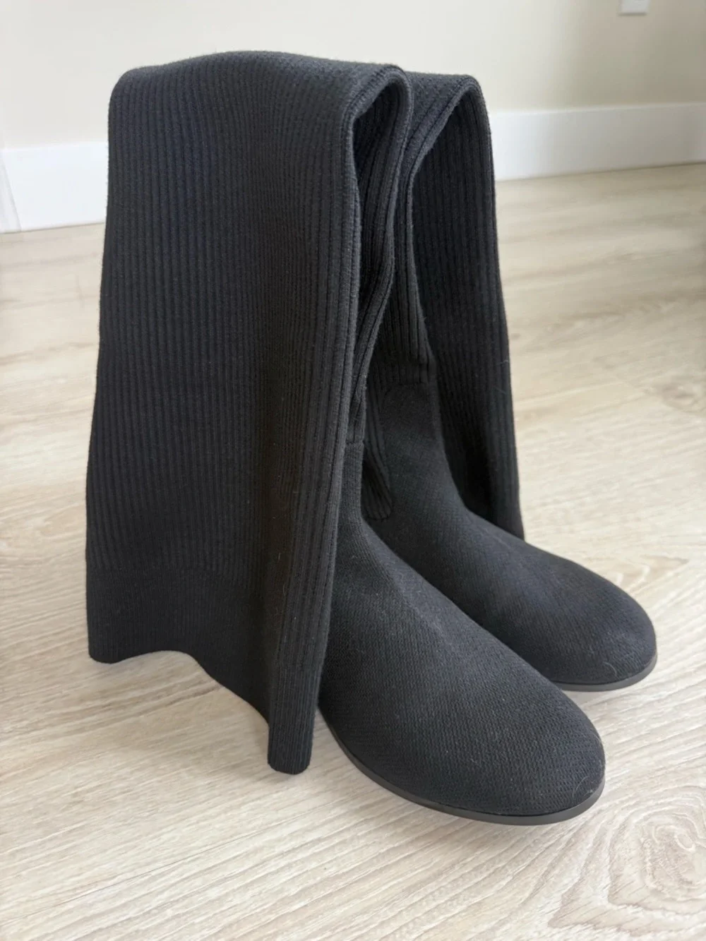 Women’s Over-the-Knee Stretch Knit Boots — Black